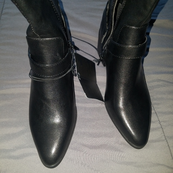 Forever 21 Riding Boots - Picture 5 of 6